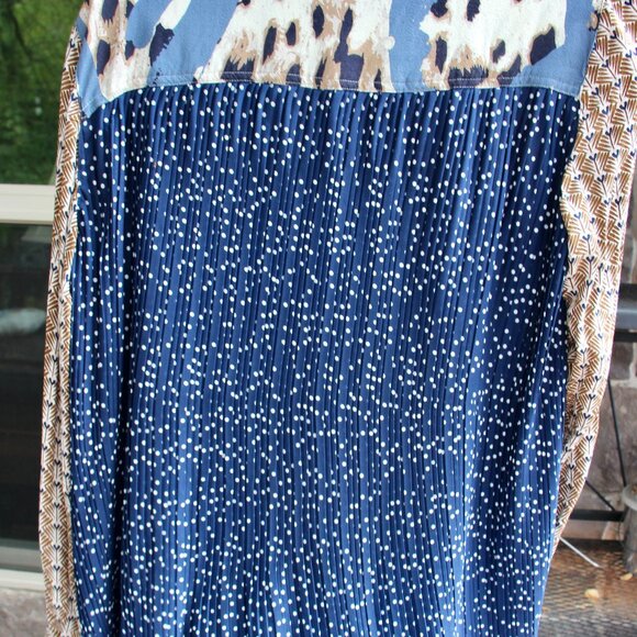 John Mark ladies blouse size large - Picture 5 of 7